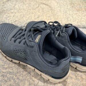 Skechers Men's Dark Blue Lightweight Sneakers